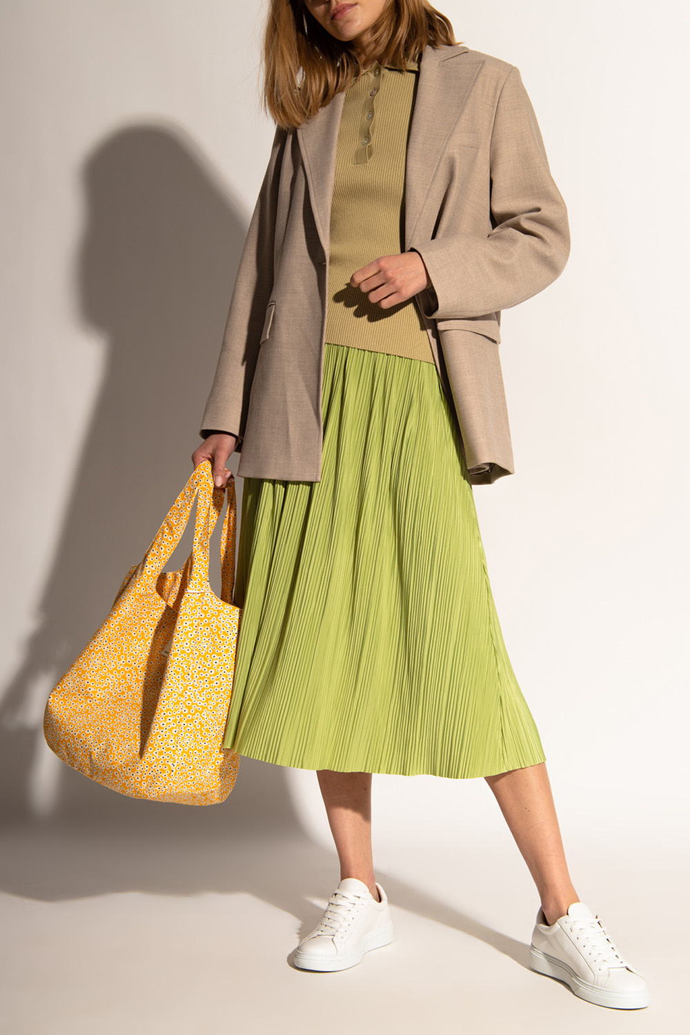 Green pleated outlet skirt yellow